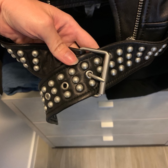 BLANKNYC vegan leather motor jacket with belt - Picture 3 of 7